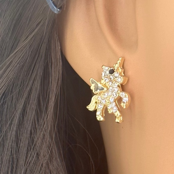 Boutique Jewelry - Unicorn Stud Earrings